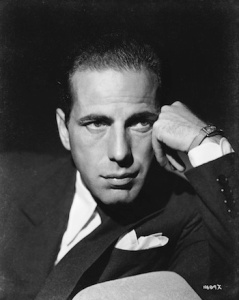 circa 1940: American actor Humphrey Bogart (1899 - 1957). (Photo by John Kobal Foundation/Getty Images)